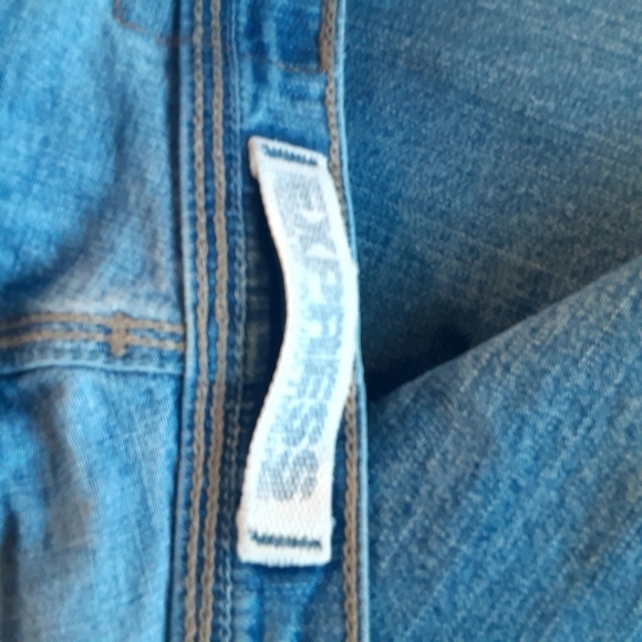 Express jeans sz 4L - Picture 4 of 4